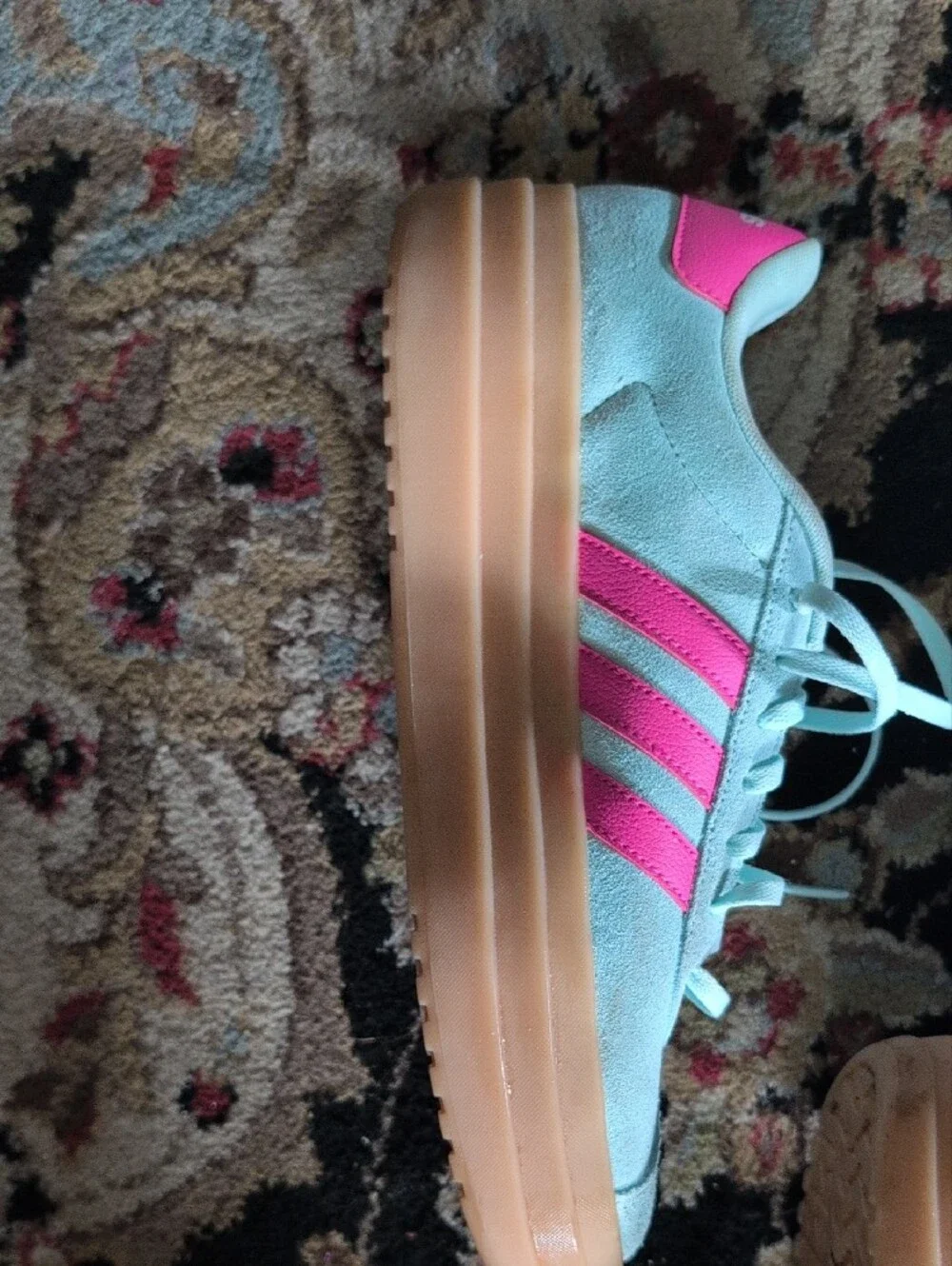 adidas Women’s Mint Green Suede Sneakers with Pink Stripes - Picture 3 of 4